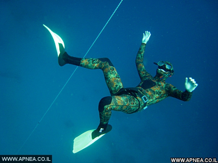  AIDA   -APNEA    - 3