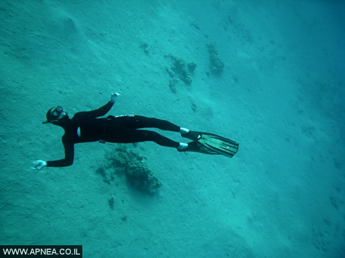    2  - APNEA -   - 025