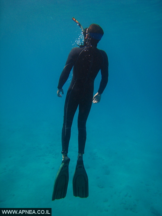    - APNEA -  ''''  - 005