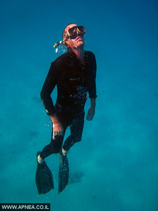    - APNEA -  , , , ,   - 025