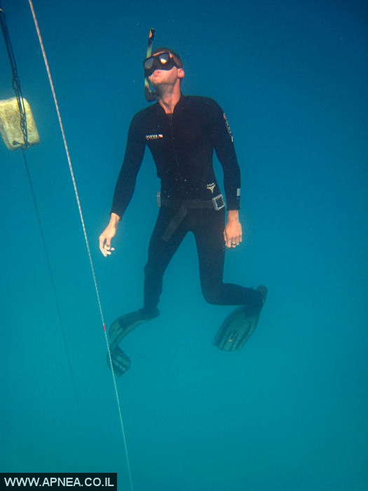    - APNEA -  , ,  - 004
