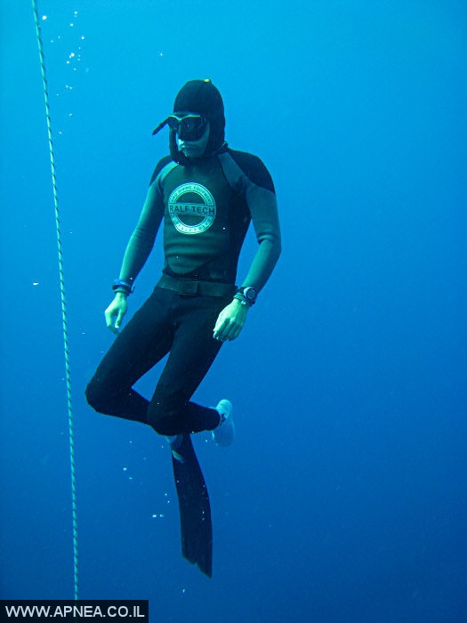    3  - APNEA -  , ,   - 025